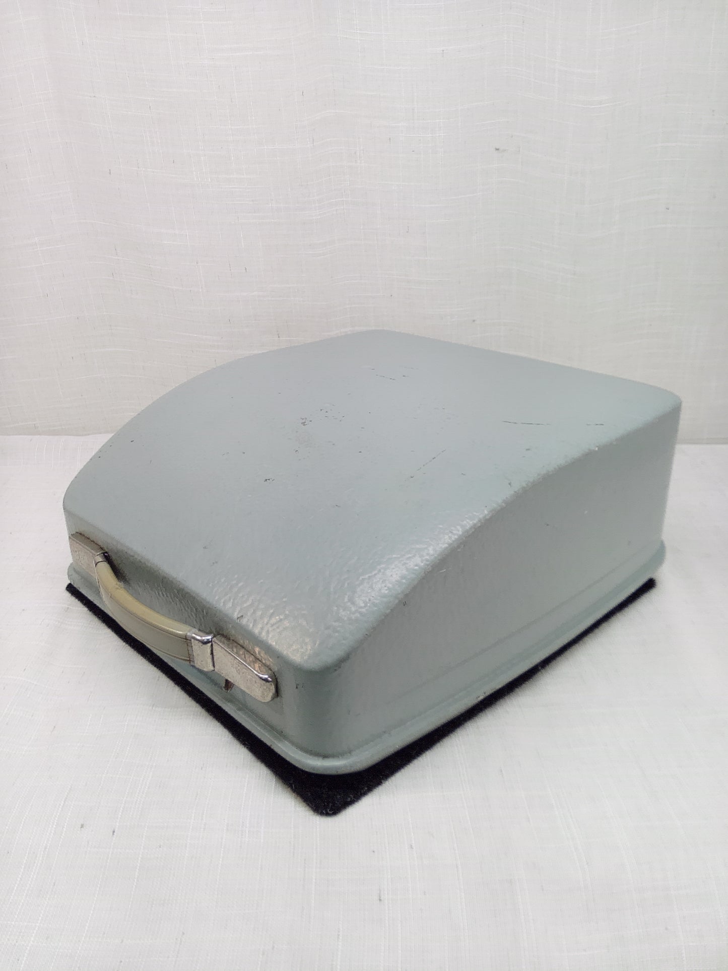 Typewriter - Hermes 3000 Mark 2 1969