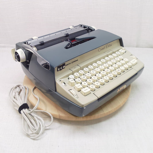 196x Smith Corona Coronet Electric Typewriter