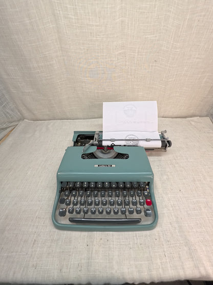 '61 Underwood Olivetti Lettera 22 Reconditioned Typewriter