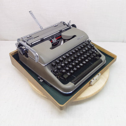 1957 Olympia SM3 Reconditioned Vintage Typewriter