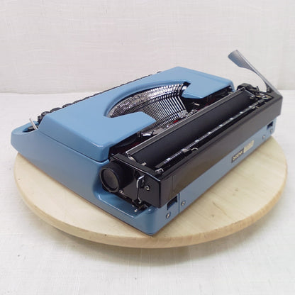 '81 Reconditioned Brother Charger 11 Typewriter
