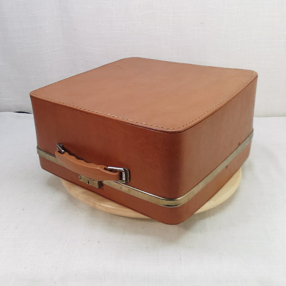 1961 Royal Futura 800 Reconditioned Typewriter