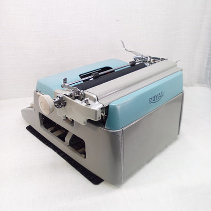 Royal FP Vintage Typewriter, 1961 - Working with Rare Font!