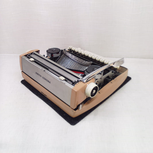 Smith Corona Galaxie Vintage Typewriter,  1959