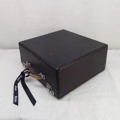 Typewriter - Royal P Portable 1933