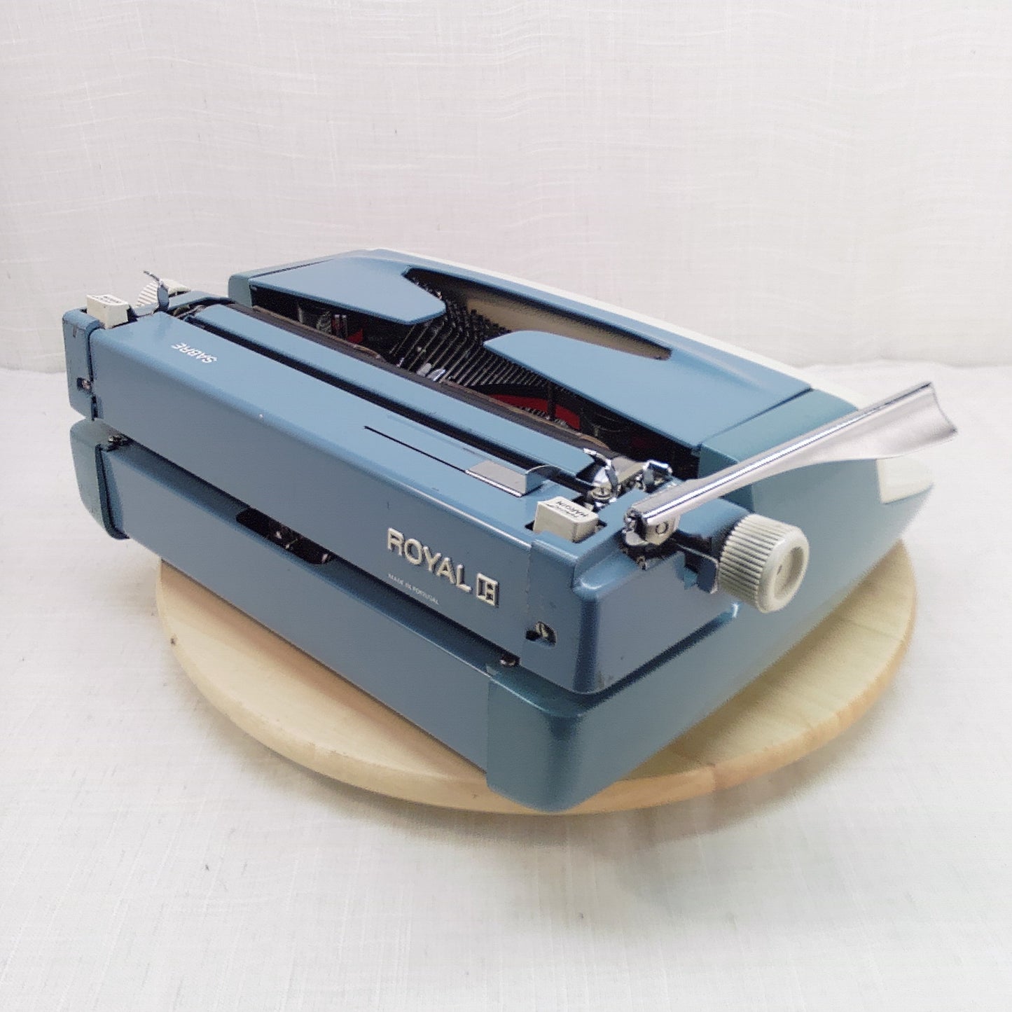1973 Working Royal Sabre Typewriter