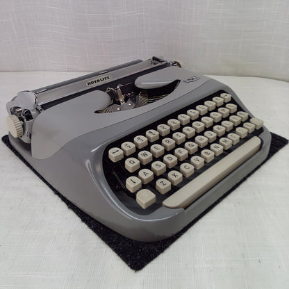 Royal Royalite 1960