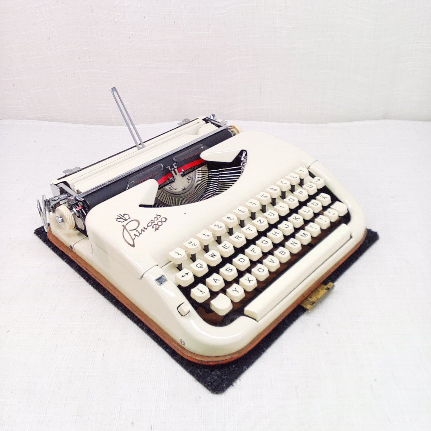 Vintage Princess 200 Typewriter, '57