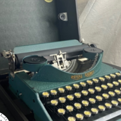 Rare Great Depression Era 1932 Royal Signet Typewriter